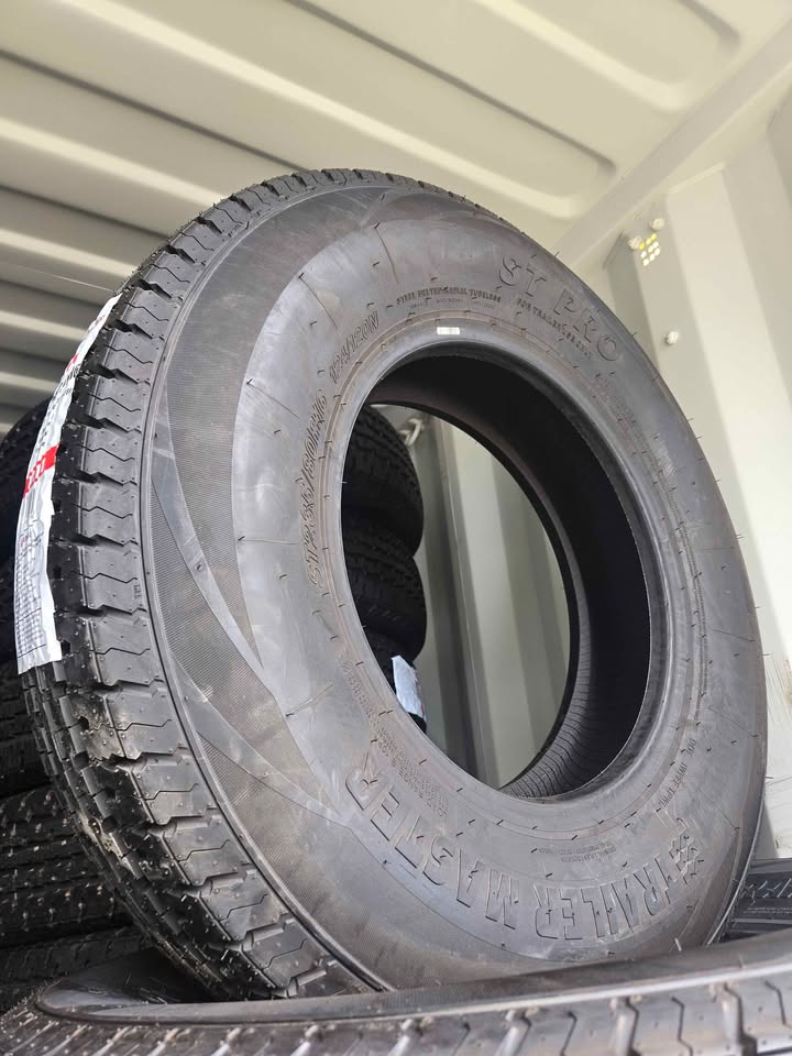 ST235/80R16 10PLY Trailer Master Tire